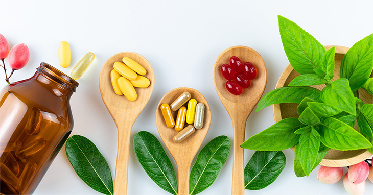 How Supplements Complete Your Green Diet